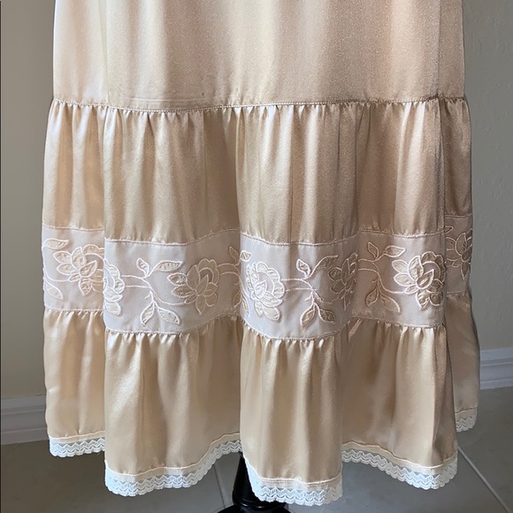 Banana Republic Silk Long Skirt - Picture 7 of 13
